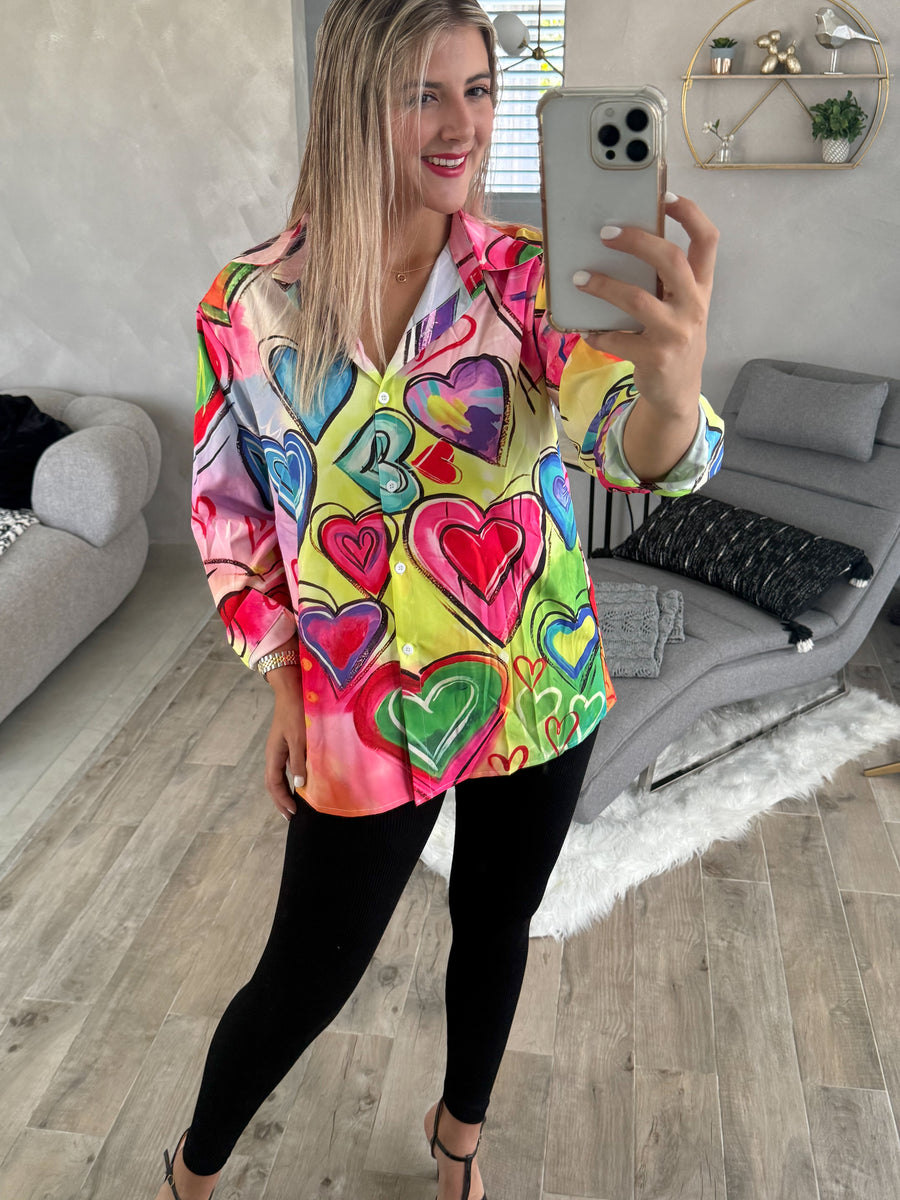 MULTICOLOR HEART PRINT BUTTON SHIRT