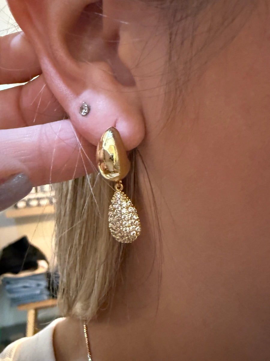 GOLD RHINESTONE DROP EARRINGS