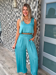 TURQUOISE SILKY V-NECK TOP