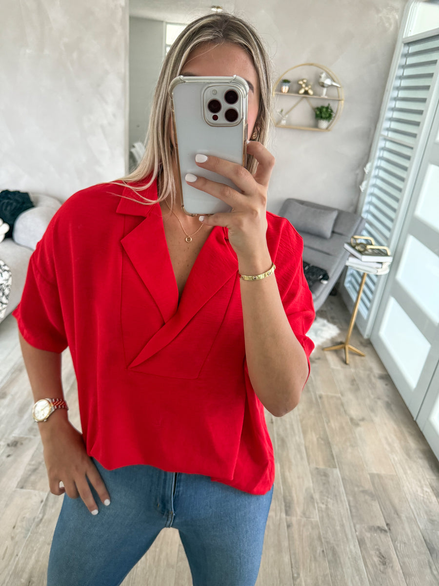 RED COLLAR BLOUSE