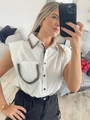 WHITE/BLACK BUTTONED BLOUSE