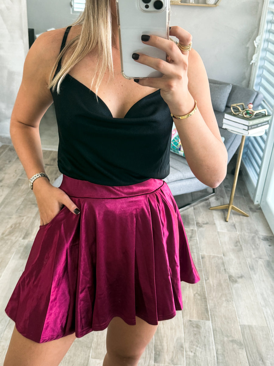 BURGUNDY SKORT