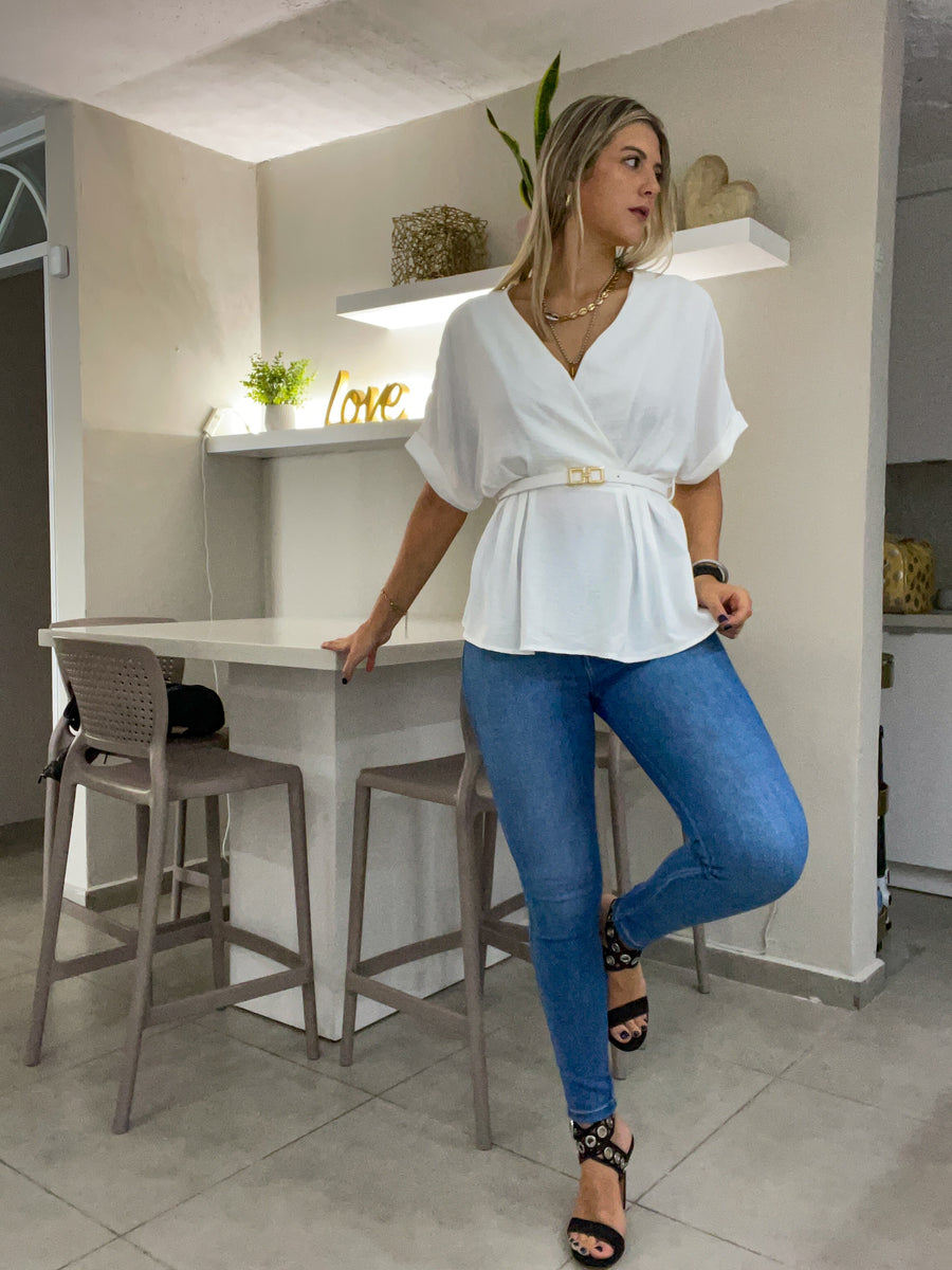 OFF WHITE KIMONO SLEEVE BLOUSE