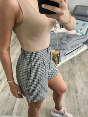 PLAID PRINT ELASTIC BACK SHORTS