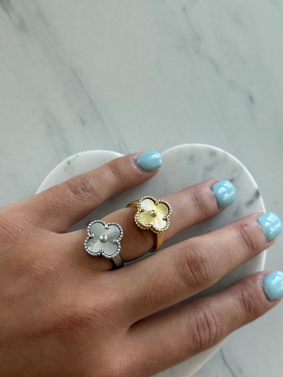 4-PETAL RING