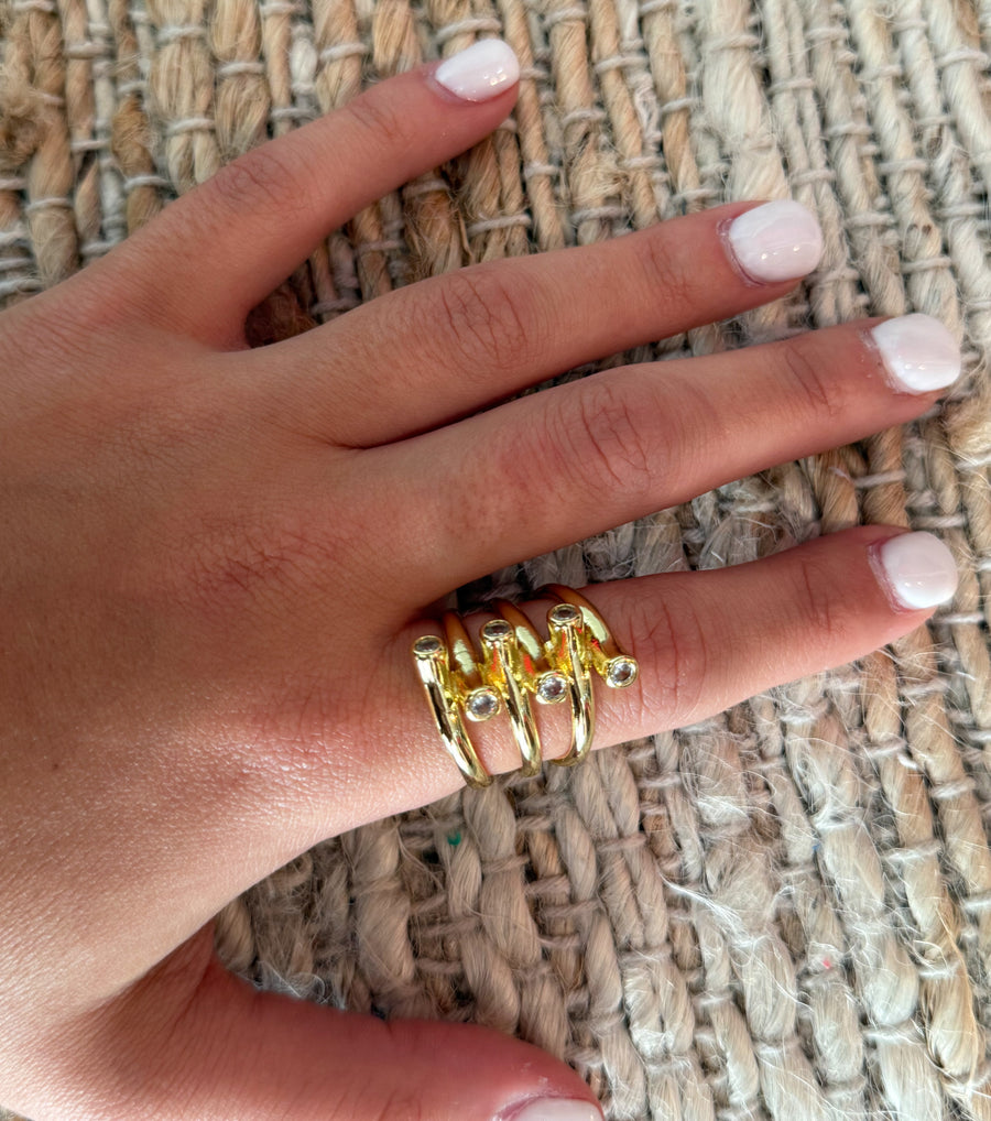 GOLD ZIRCONIA RING