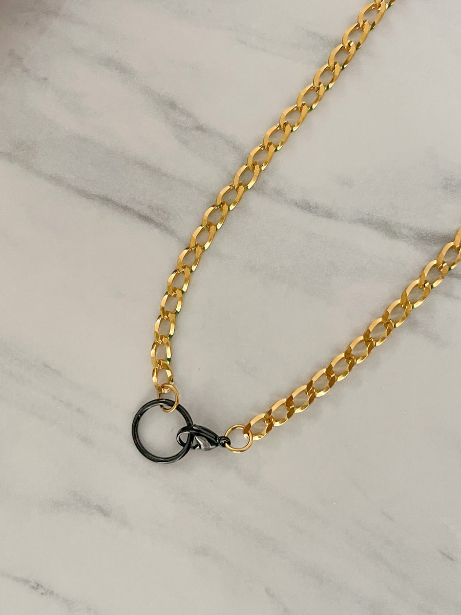 GOLD BLACK CUBANA NECKLACE