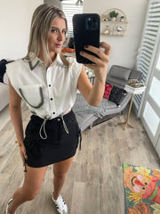 WHITE/BLACK BUTTONED BLOUSE