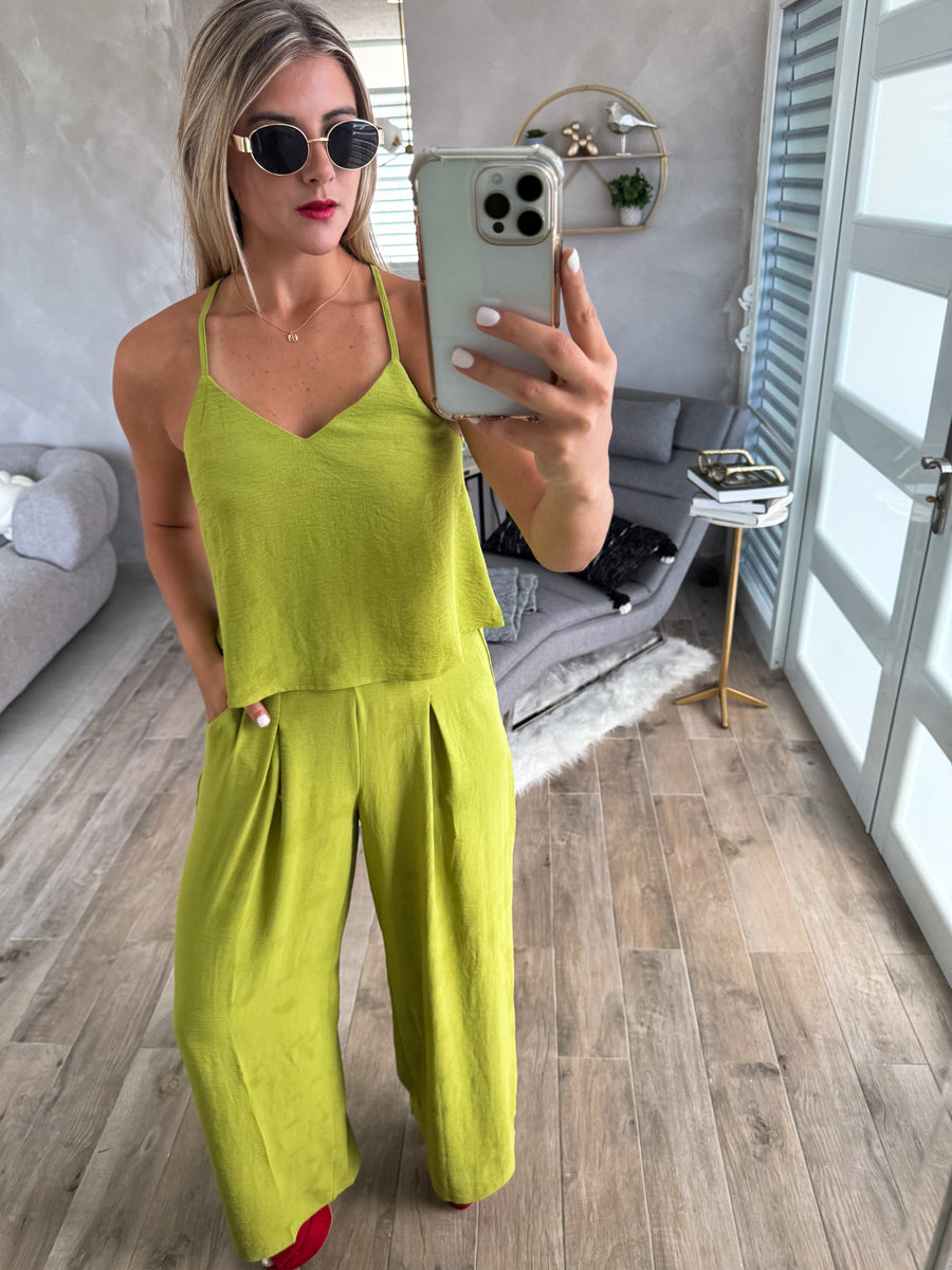 *PRE-ORDERS ARE FINAL SALE* LIME GREEN TOP & PANT SET