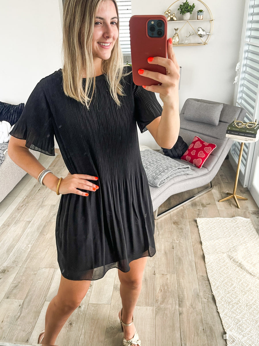 BLACK PLEATED DRESS