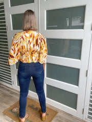 YELLOW FALL CROP TOP