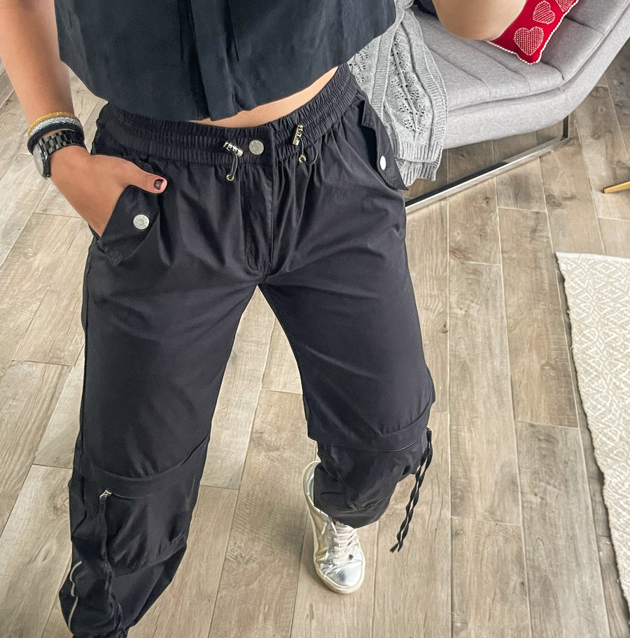 BLACK CARGO JOGGERS