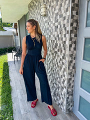 BLACK FITTED STRETCHY JUMPSUIT