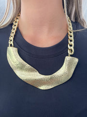 STATEMENT METAL CHAIN NECKLACE