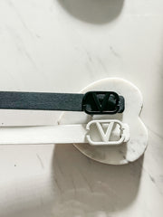 THIN V BUCKLE BELT